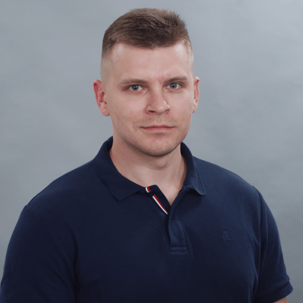  Eduard Kaliushkin