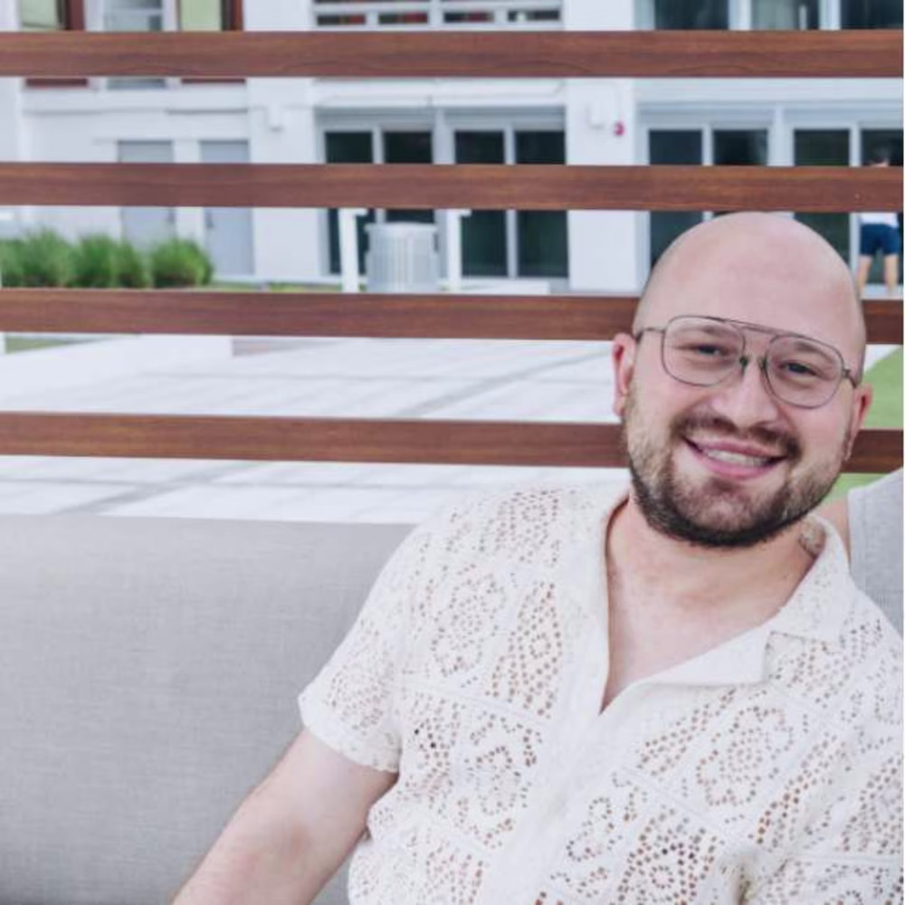 Alex Strelzik