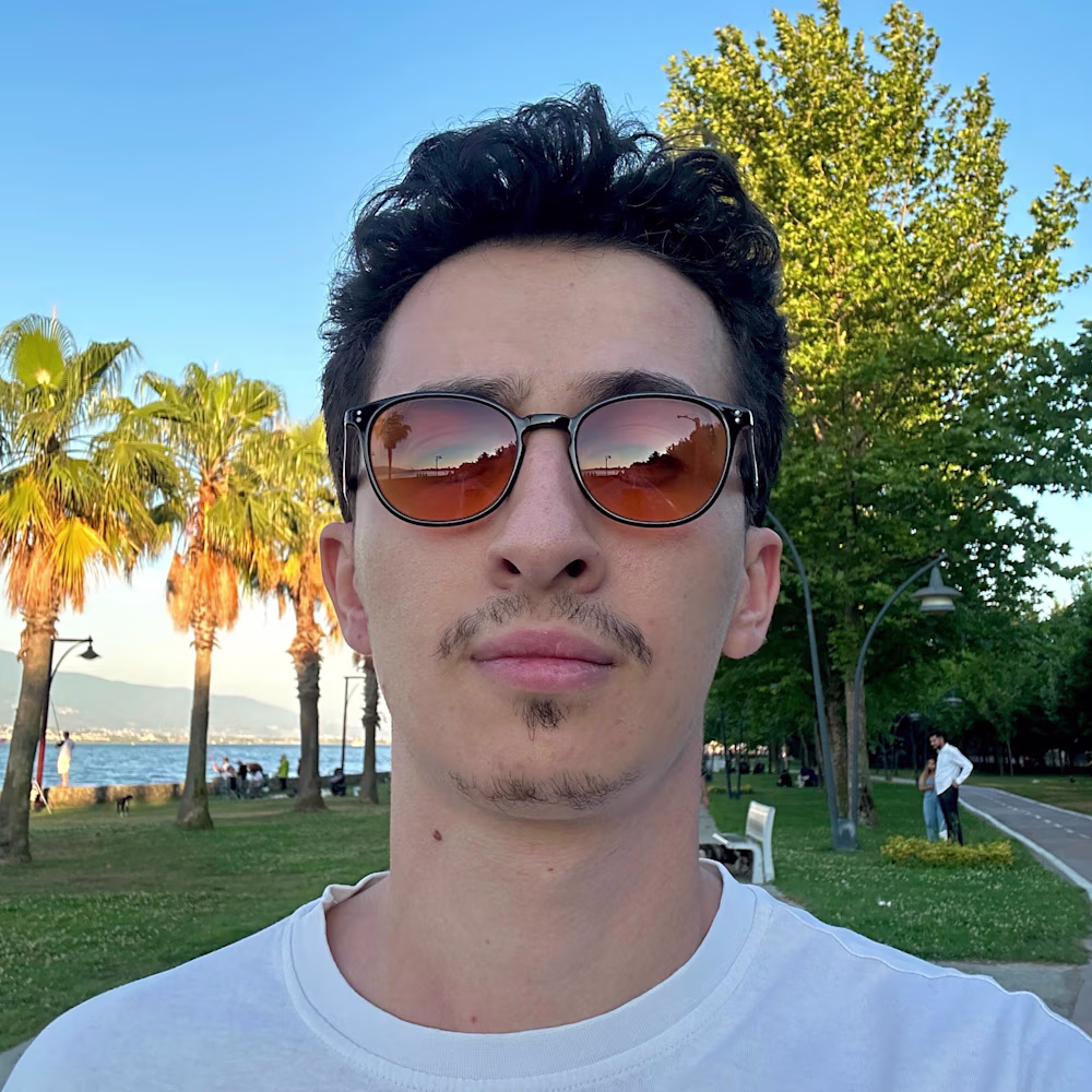 Nusret Uzman