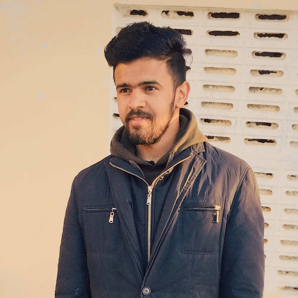 Manish Khakhal