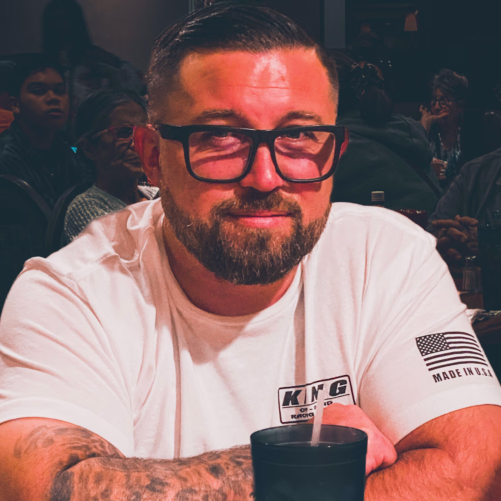 Robert Estrella