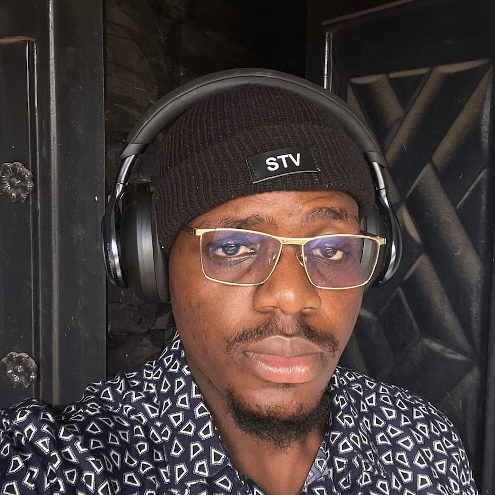 oluwasakin moyosore