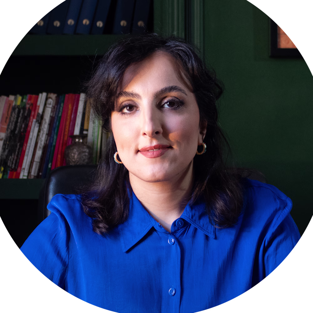 Zahra  tavangar