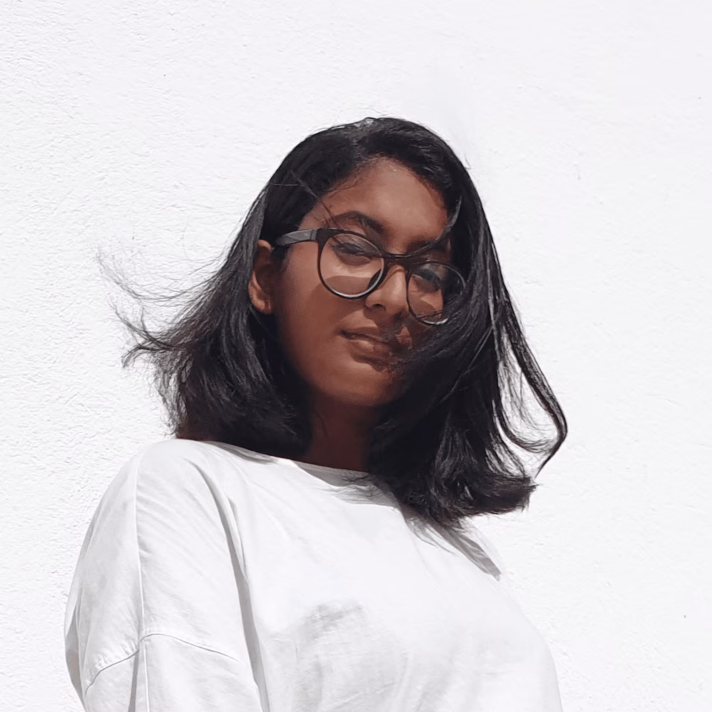 Praveeni C