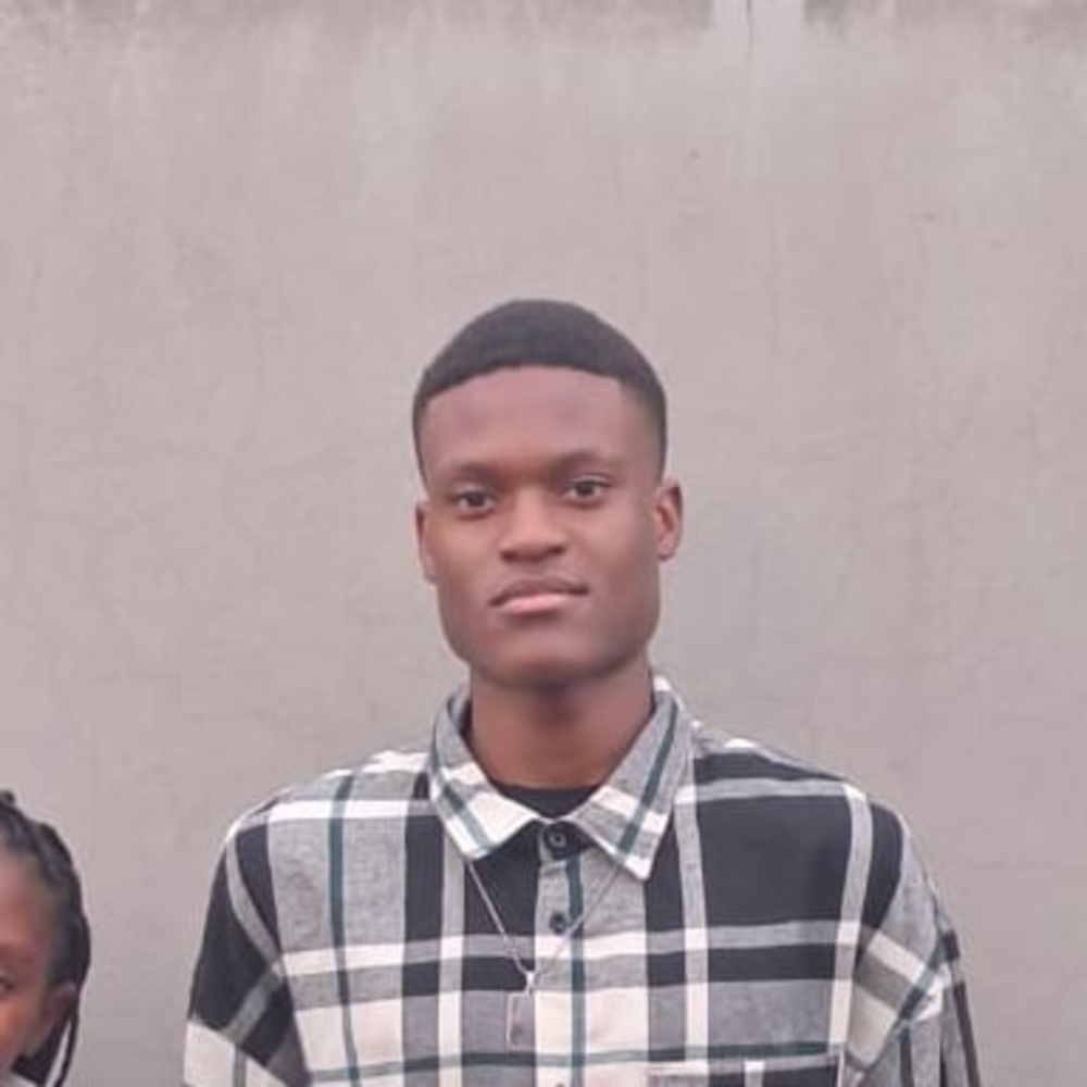 Lwandle  Mabutho 