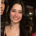 Júlia avatar