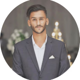Taneer  Riaz