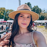Alina Kozak