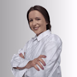 Lori B.