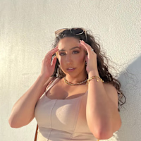 Stephanie avatar