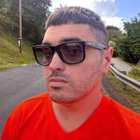 Luis avatar