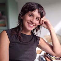 Luciana avatar