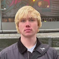 Artem Shapovalov