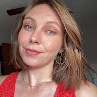 Sondra Vine
