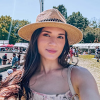 Alina Kozak