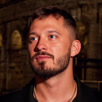 Szymon Til