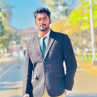 Daniyal  Riaz