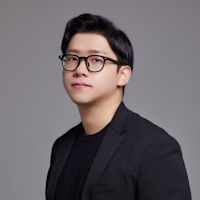 Shinhee  Lee