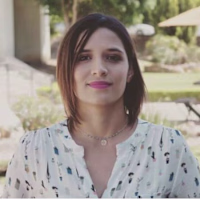 Mariana Flores