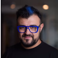 Val avatar