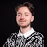 WIKTOR PERESZCZAK's avatar