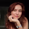 Larissa Floriano's avatar