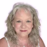 Alana Thompson's avatar