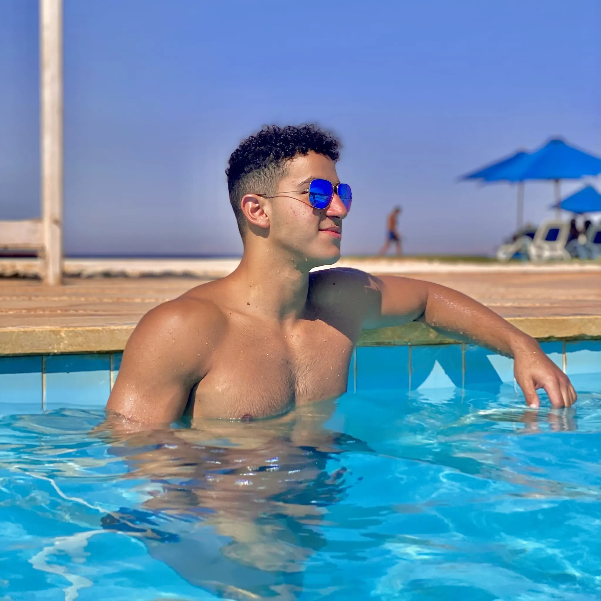 Aly darwish's avatar