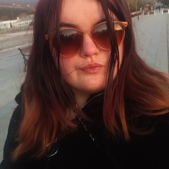 Katerina Arnaudova's avatar