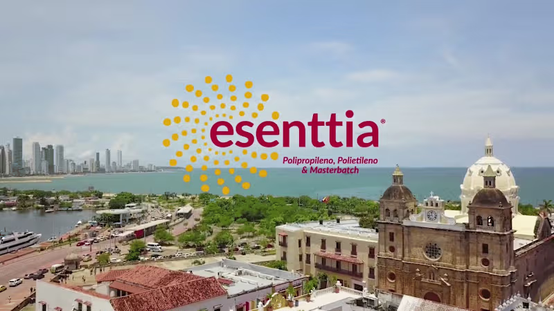 Cover image for Esenttia | Director/Realizador/Fotografía| 2022