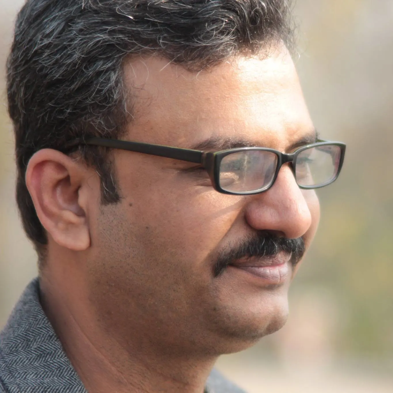Asif Raza's avatar
