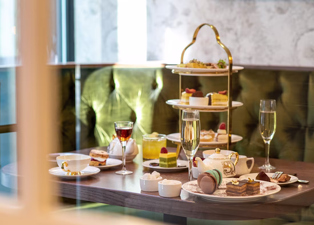 Cover image for Silver Dove Afternoon Tea