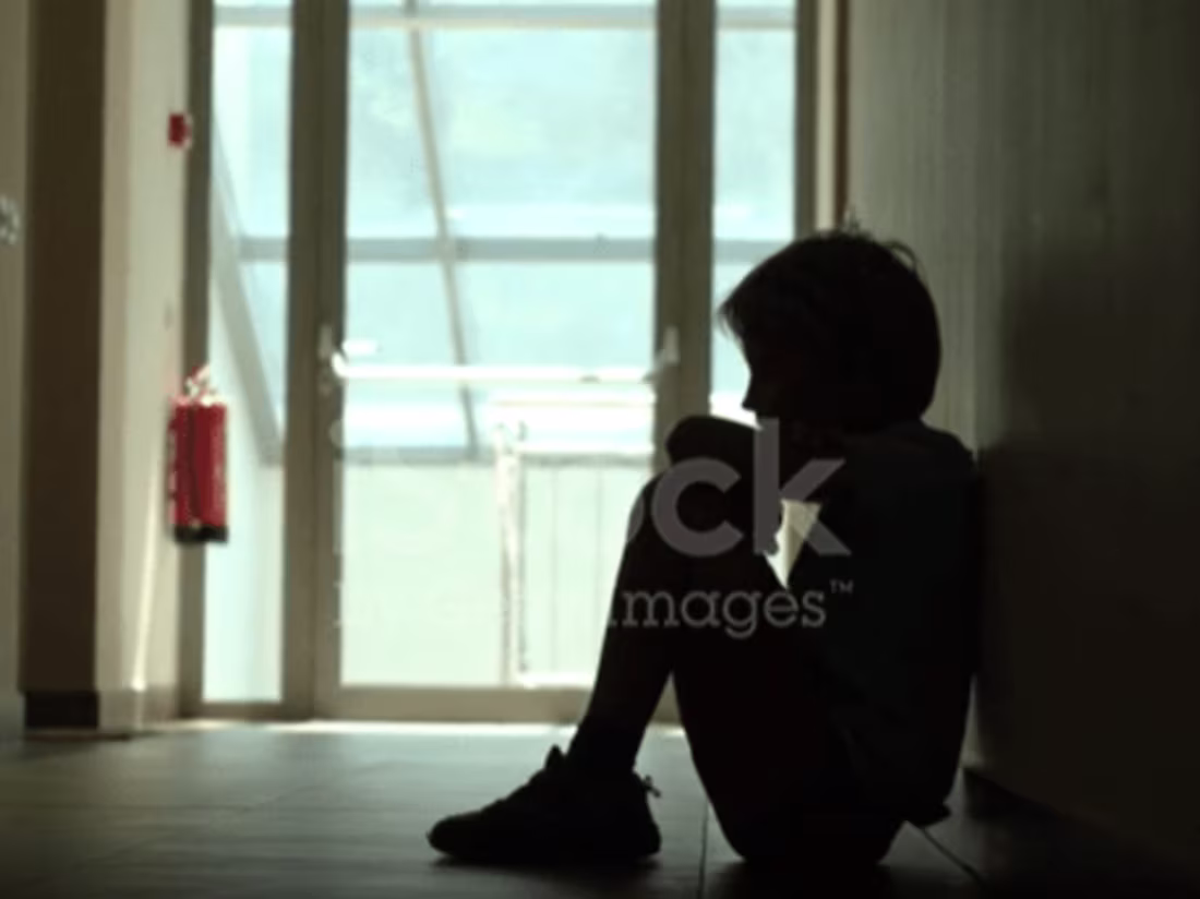 Cover image for The impact parents struggling with addiction have on their child
