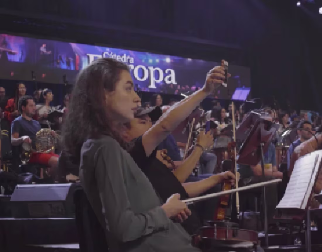 Cover image for BTS Philharmonic Concert “Europe Chair” - (2022)