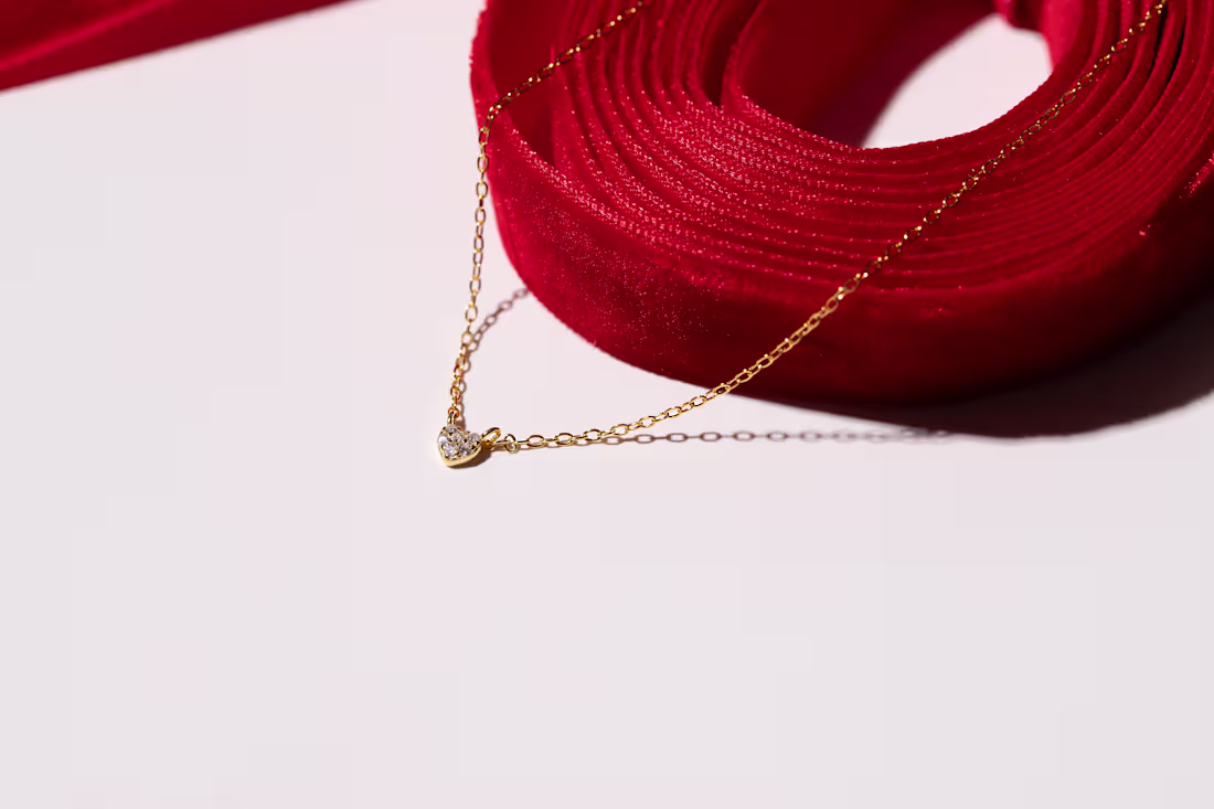 Cover image for Product photography - gold heart