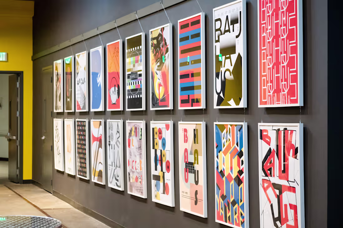 Cover image for Bauhaus 100