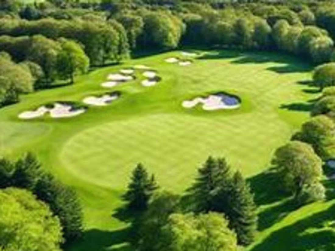 Cover image for Bucket List Golf Courses in the World