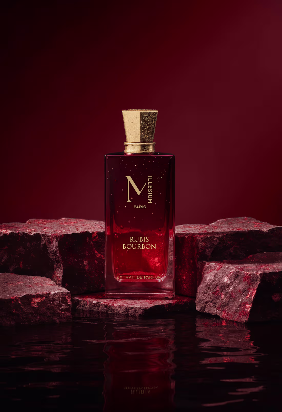 Cover image for LUXURY PERFUME BRAND: Social media
