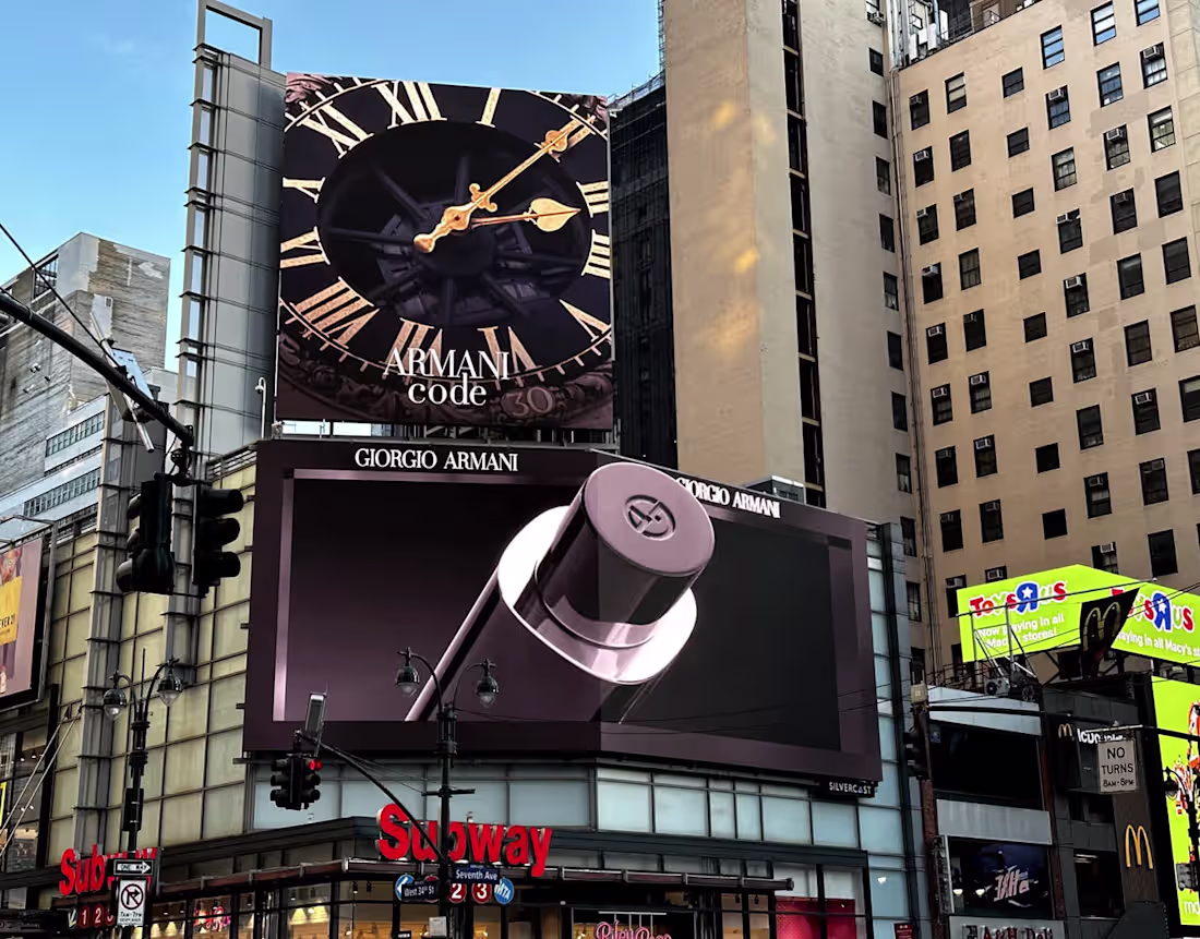 Cover image for Giorgio Armani