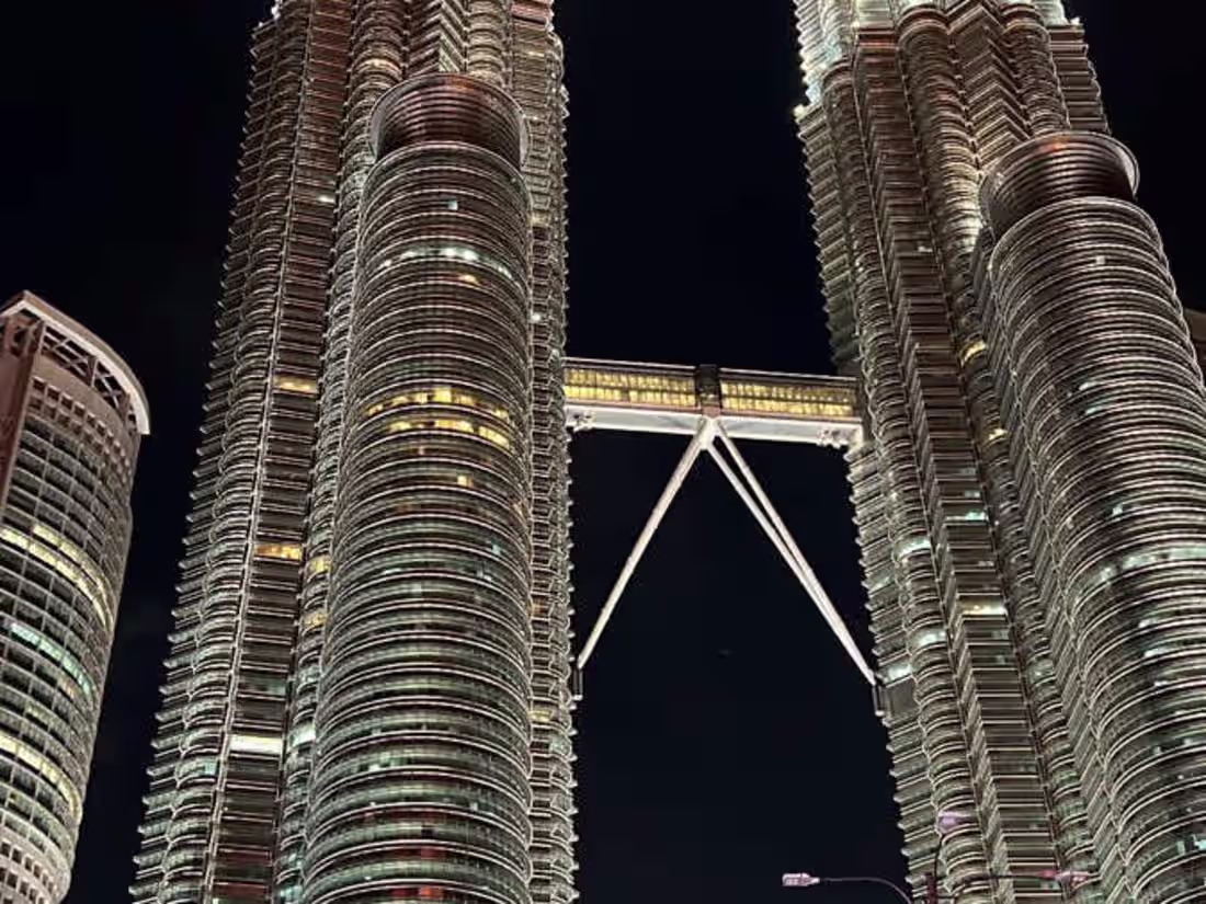 Cover image for Kuala Lumpur
