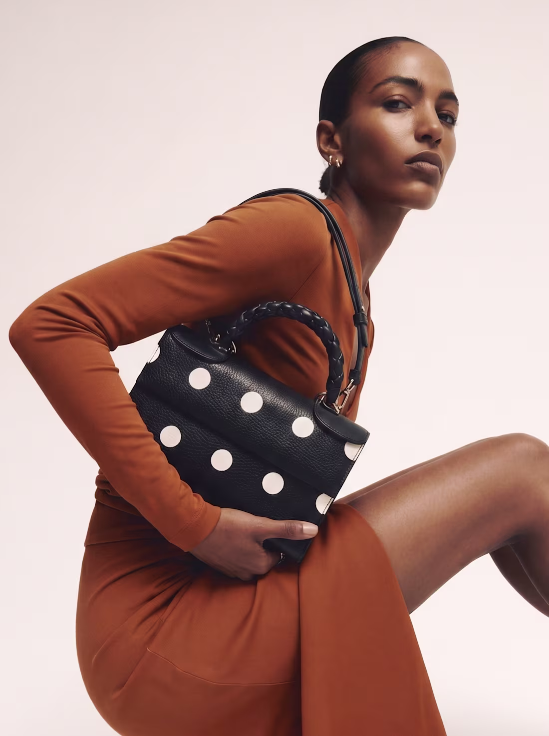 Cover image for Dot Statement | AI Handbag Campaign Concept