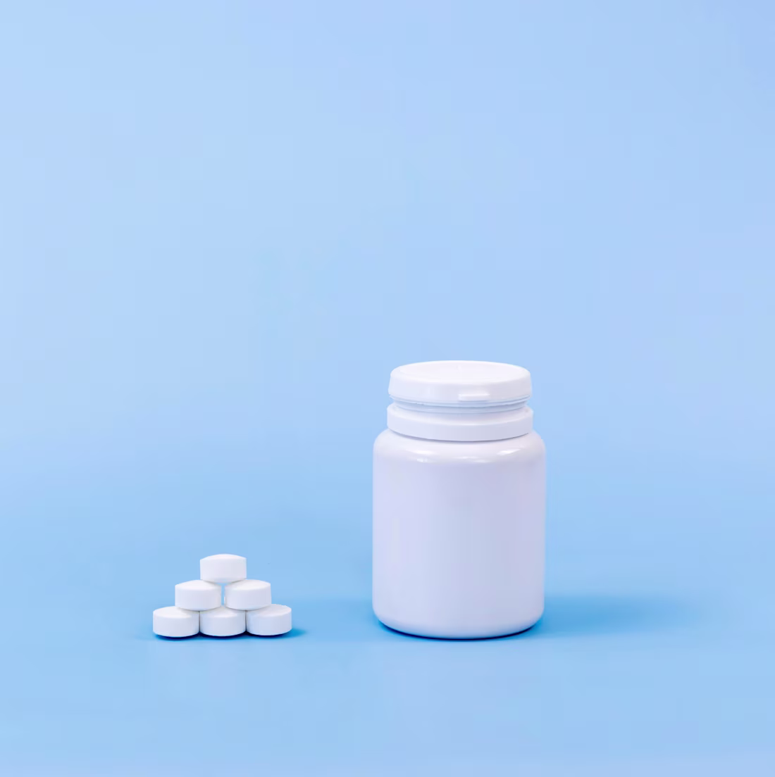 Cover image for How to Get Accutane (Isotretinoin)