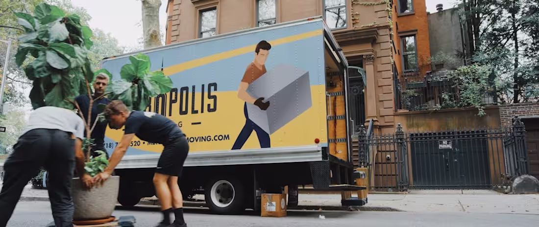 Cover image for Moving to a New City in Your Early Twenties