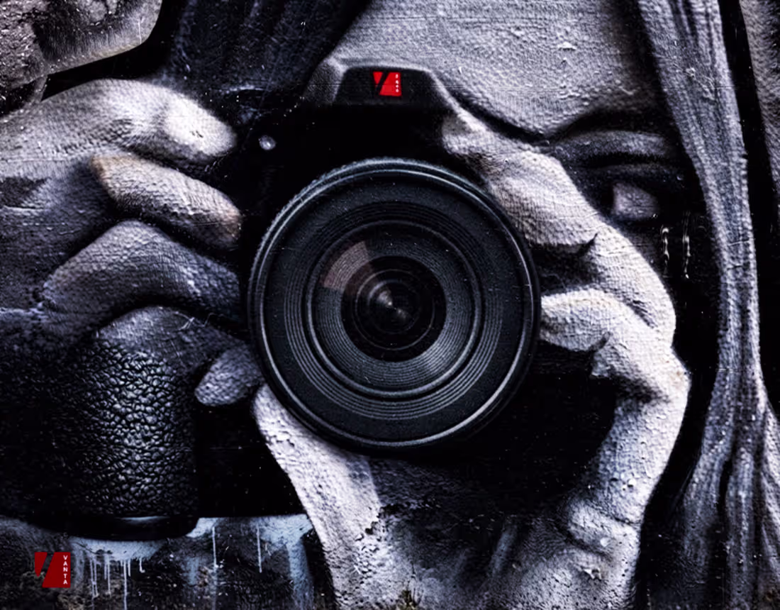 Cover image for A camera should disappear in