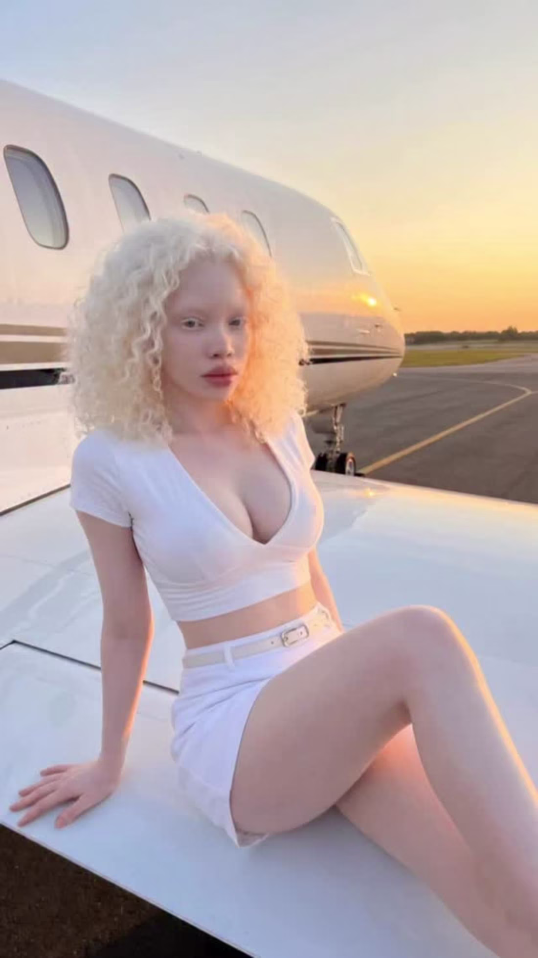 Cover image for AI INFLUENCER IMAGE/VIDEO FOR BOTH