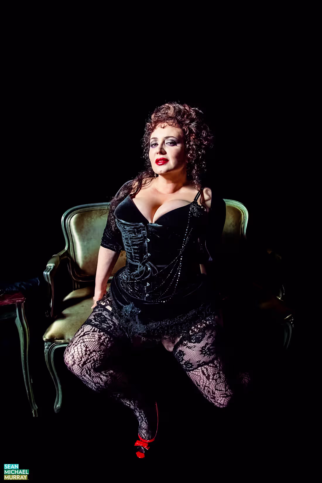 Cover image for Burlesque Portrait 