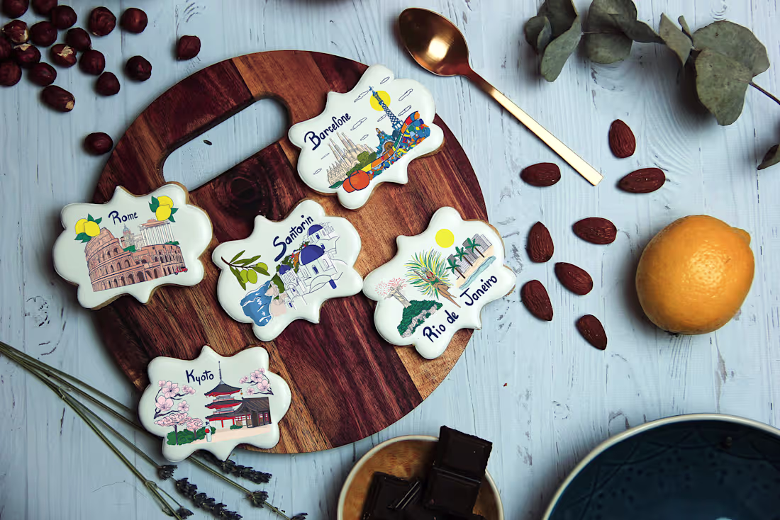 Cover image for BISOUS DE SOTCHI - ART DIRECTION & ILLUSTRATION