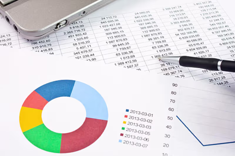 Cover image for DATA ENTERING AND DATABASE MANAGEMENT