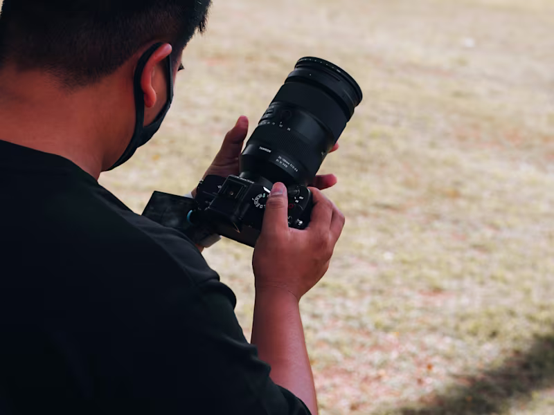 Cover image for Videographer