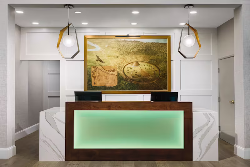 Cover image for Yamacraw Village Painting, The Bluff Hotel